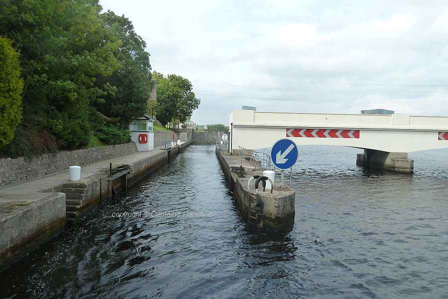 Portora Lock, Lower Lough Erne; click to "enlarge"