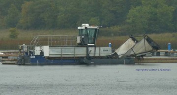 Weedcutter am Upper Erne; © Captain’s Handbook