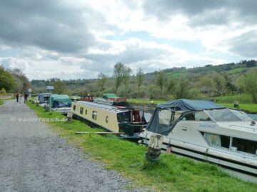 Middle St. Mullins Harbour with Finnery