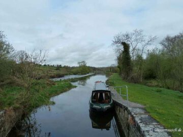 Finnery at Ballingrane Weir and Lock Waiting Jetty