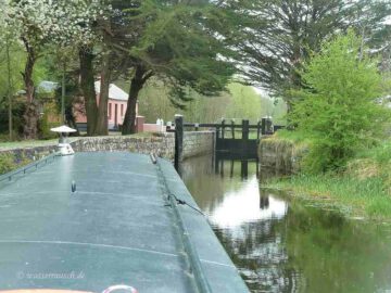Entry into the Lower Ballyellen Lock