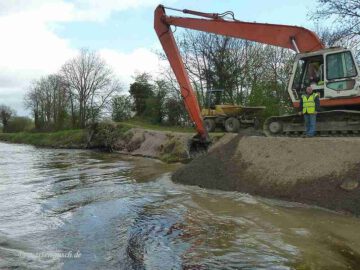 River Grease dredging
