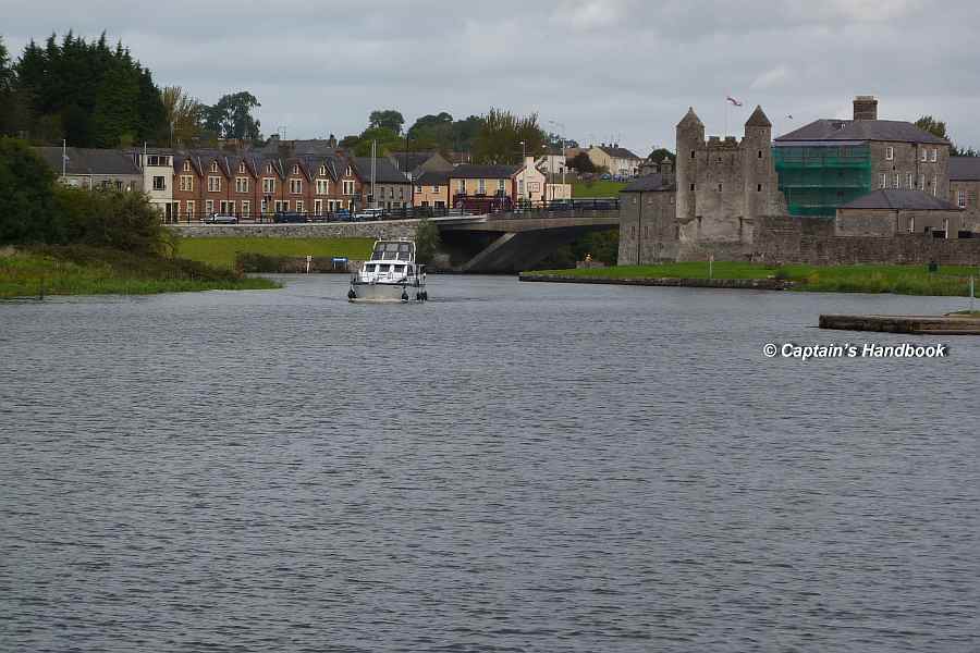 Enniskillen Castle Island;© Captain’s Handbook