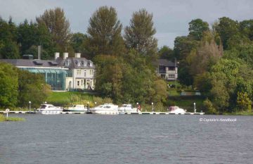 Ardhowen-Theatre Lough-Erne; © Captain’s Handbook; click picture to "enlarge"