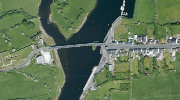 Shannonbridge; © esri; click to Arcgis Map "Bord na Mona Railway Bridge"