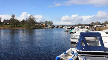 Carrick on Shannon Mooring; © CHB