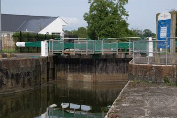 Lock at the Cutts, River Bann Colaraine; © Copyright Albert Bridge