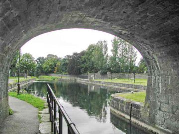 Mullingar Scanlans Bridge © A.J. Vosse