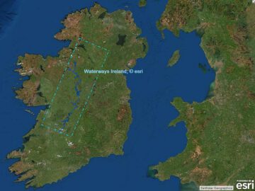 Link Inland Waterways-Ireland Map:© esri