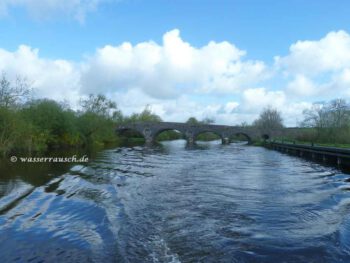 Maganey Bridge and Jetty from downstream