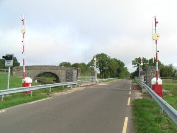 Royal Canal Begnagh-Lifting and Old Bridge